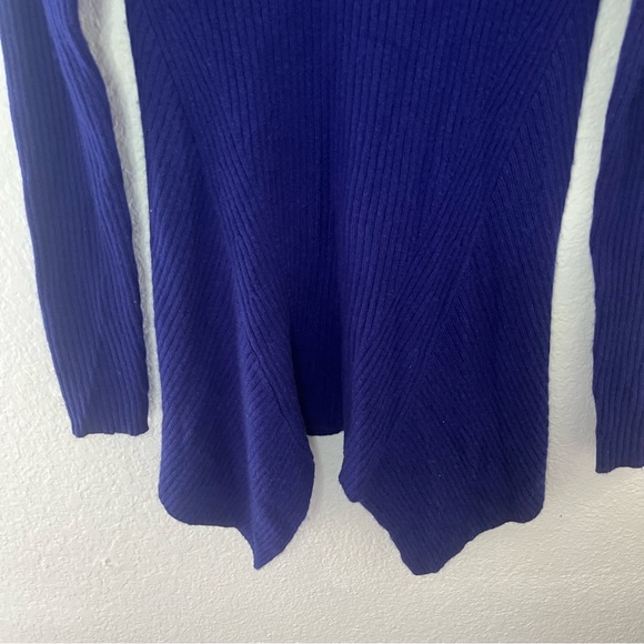 Cashmere Antonio Melani Blue Sweater Size Small - Picture 3 of 8